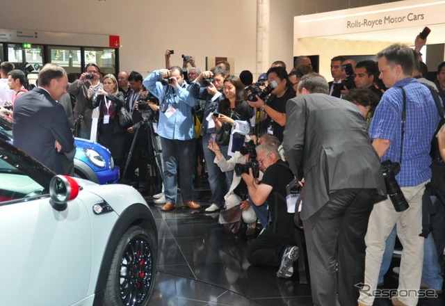 MINIはジョンクーパーワークス仕様のコンセプトモデルを披露
