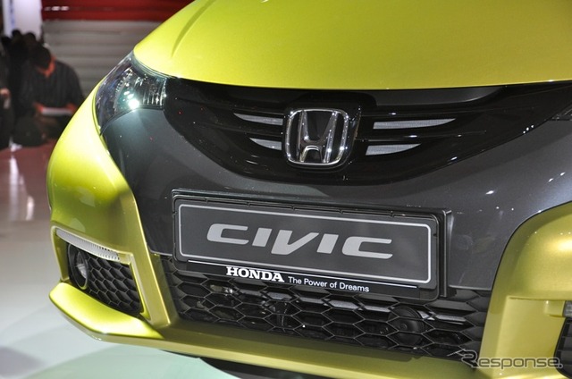 ホンダ シビック 新型 （フランクフルトモーターショー11）
