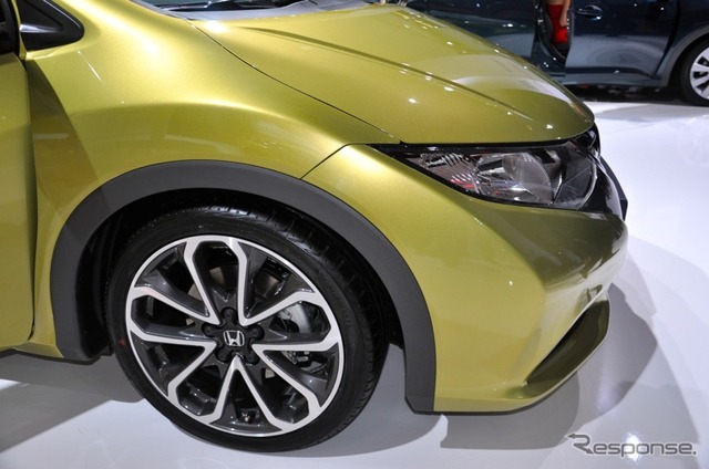 ホンダ シビック 新型 （フランクフルトモーターショー11）