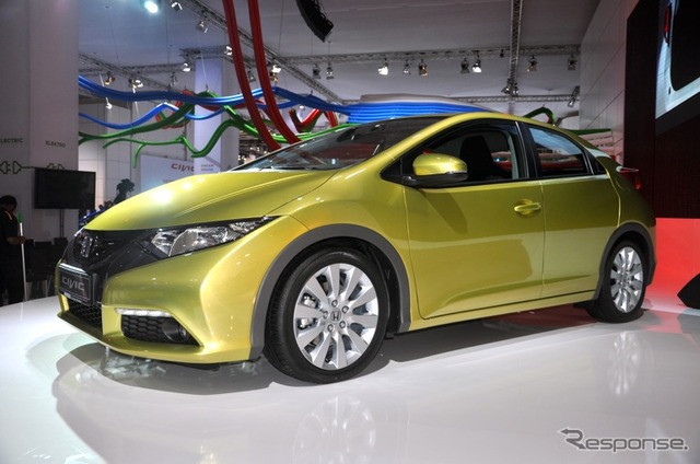 ホンダ シビック 新型 （フランクフルトモーターショー11）
