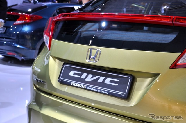 ホンダ シビック 新型 （フランクフルトモーターショー11）