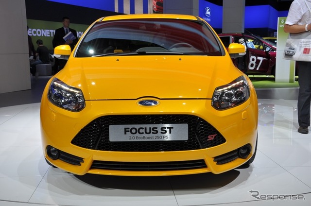 フォード フォーカス ST 新型(フランクフルトモーターショー11)
