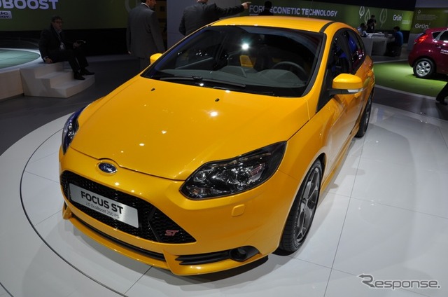 フォード フォーカス ST 新型(フランクフルトモーターショー11)