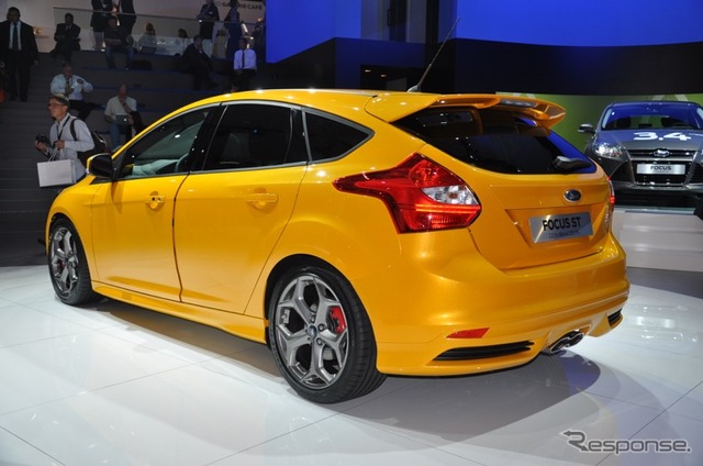 フォード フォーカス ST 新型(フランクフルトモーターショー11)