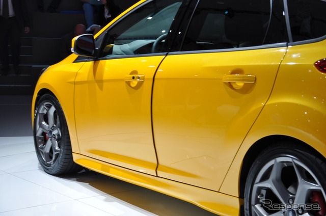 フォード フォーカス ST 新型(フランクフルトモーターショー11)