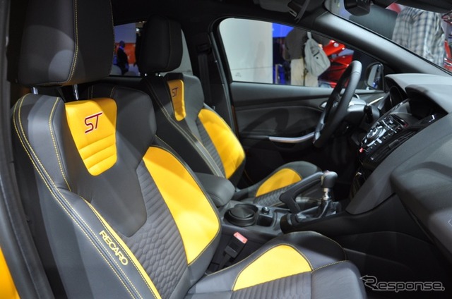 フォード フォーカス ST 新型(フランクフルトモーターショー11)