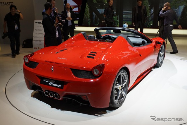 フェラーリ458スパイダー（フランクフルトモーターショー11）