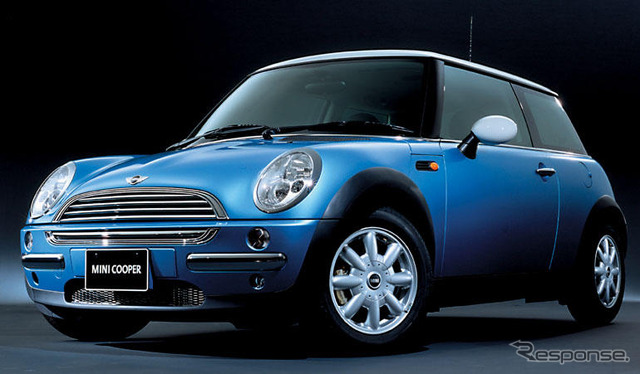 『MINI』発売2周年記念イベントを開催