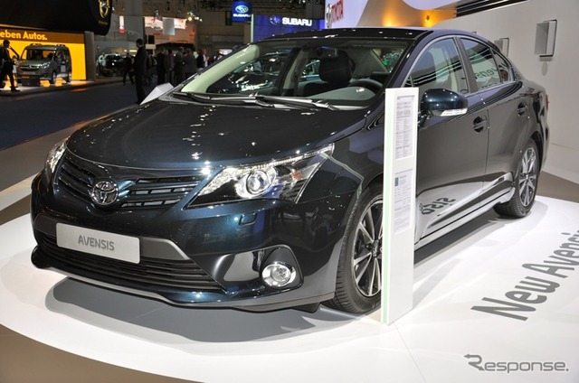 トヨタ アベンシス 2012年型(フランクフルトモーターショー11)