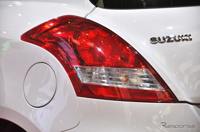 スズキ スイフトスポーツ 新型(フランクフルトモーターショー11)
