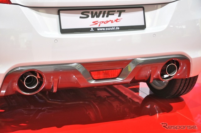 スズキ スイフトスポーツ 新型(フランクフルトモーターショー11)