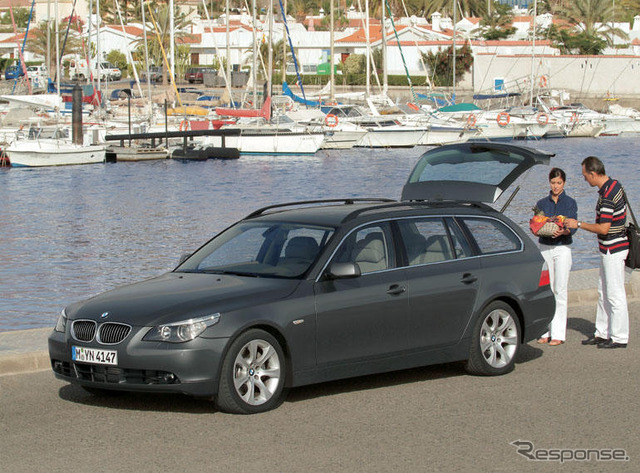 【ジュネーブモーターショー'04出品車】BMWから新型『5シリーズツーリング』