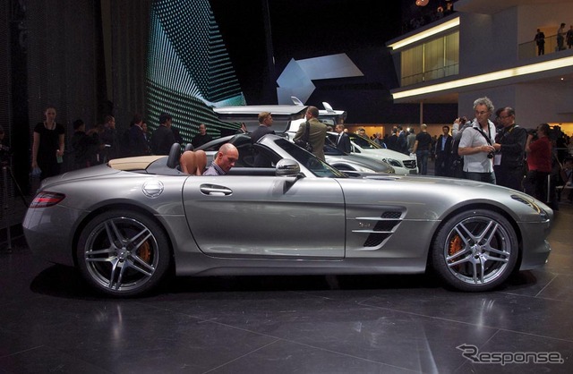 メルセデスベンツSLS AMGロードスター(フランクフルトモーターショー11)