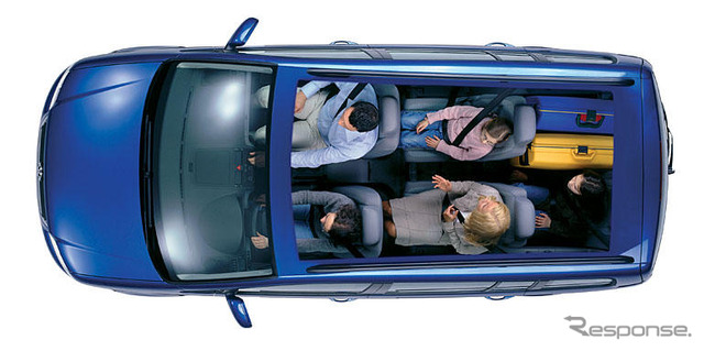 【VW『トゥーラン』写真蔵】国産勢に勝てる?……シートアレンジ