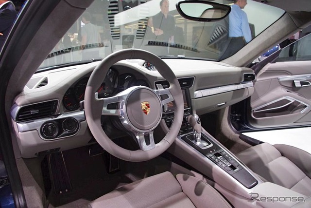 ポルシェ 911 新型(フランクフルトモーターショー11)