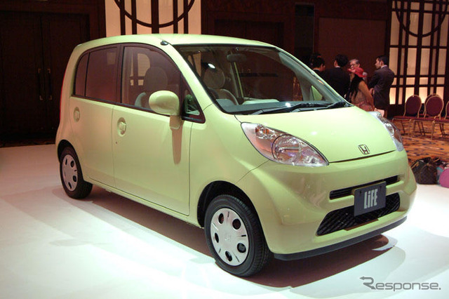 ホンダの2005年度採用計画、大卒文系を増員