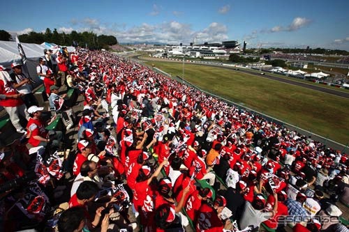 小林可夢偉応援席（写真：2010年の様子）