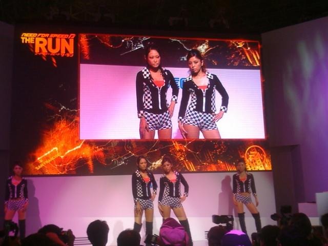 【TGS 2011】川村ゆきえさんが『ニード・フォー・スピード ザ・ラン』のレースに参加