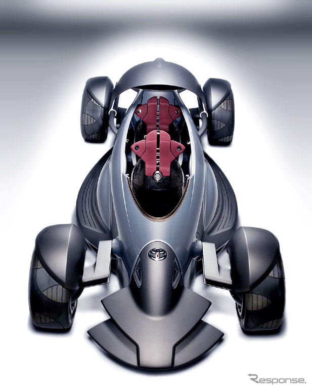 【ジュネーブモーターショー'04出品車】トヨタ『MTRC』…フルサイズ・ミニ四駆