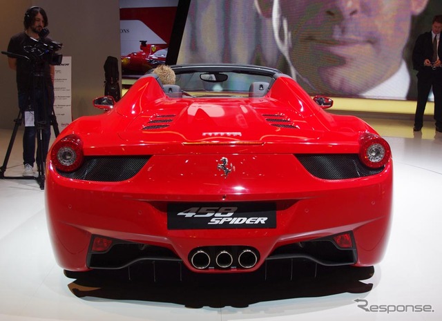 【フランクフルトモーターショー11】フェラーリ 458スパイダー 詳細画像…自信あり