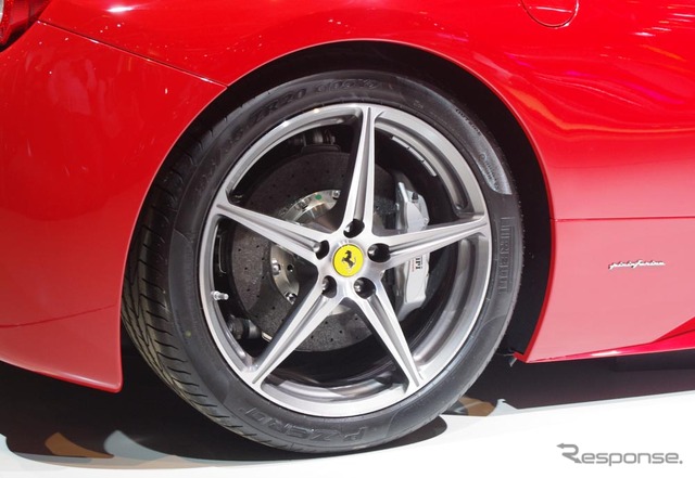 【フランクフルトモーターショー11】フェラーリ 458スパイダー 詳細画像…自信あり