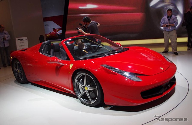 【フランクフルトモーターショー11】フェラーリ 458スパイダー 詳細画像…自信あり