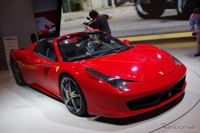 【フランクフルトモーターショー11】フェラーリ 458スパイダー 詳細画像…自信あり