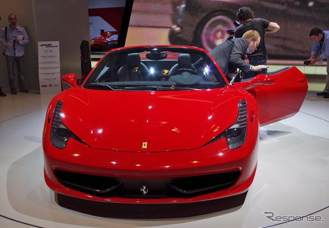 【フランクフルトモーターショー11】フェラーリ 458スパイダー 詳細画像…自信あり