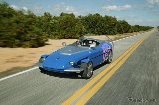【ジュネーブモーターショー'04出品車】リンスピード『スプラッシュ』…水陸両用以上