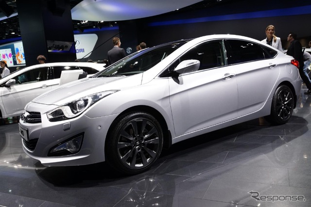 ヒュンダイi40(フランクフルトモーターショー11)