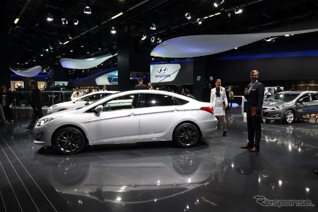 ヒュンダイi40(フランクフルトモーターショー11)