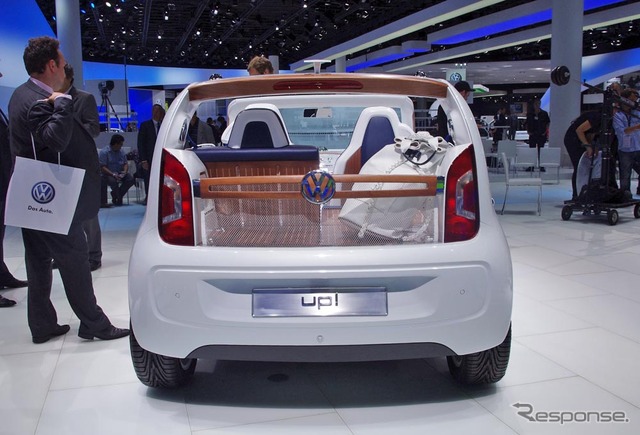 VW up! azzurra セーリングコンセプト(フランクフルトモーターショー11)