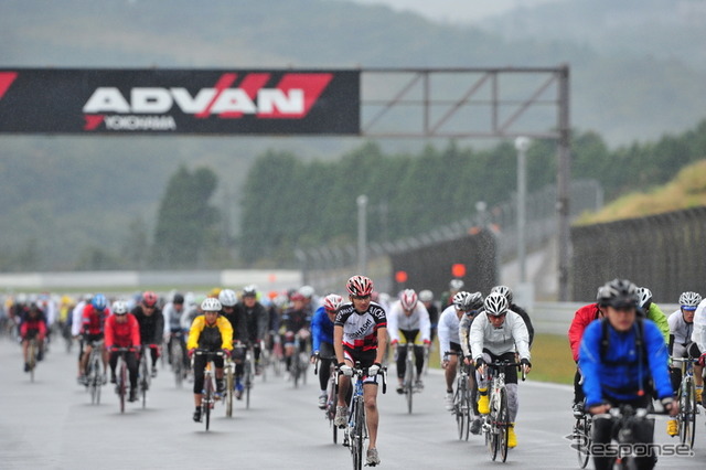 富士チャレンジ200 in FUJISPEEDWAY（写真：第8回大会の様子）