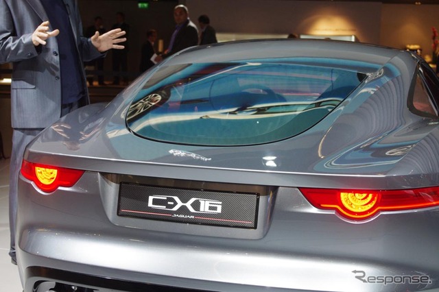 ジャガー C-X16(フランクフルトモーターショー11)