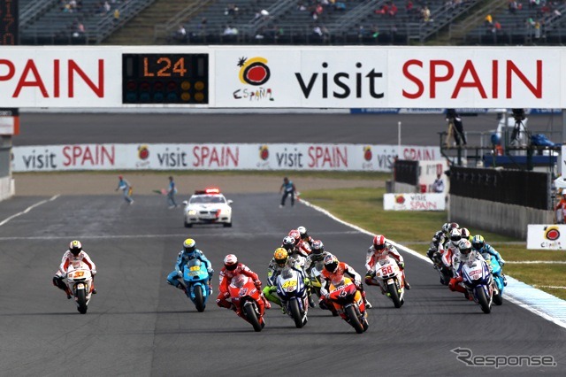 2010年MotoGP日本GP（ツインリンクもてぎ）スタート