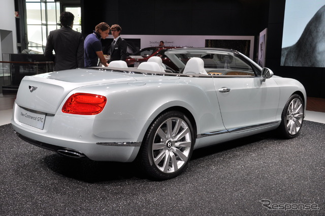 ベントレー コンチネンタル GTC(フランクフルトモーターショー11)