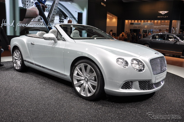 ベントレー コンチネンタル GTC(フランクフルトモーターショー11)