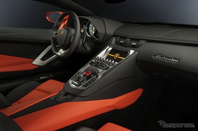 ランボルギーニジャパンが販売を開始した アヴェンタドール LP700-4