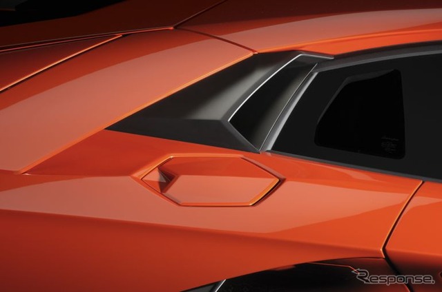 ランボルギーニジャパンが販売を開始した アヴェンタドール LP700-4