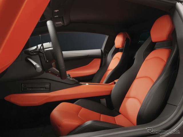 ランボルギーニジャパンが販売を開始した アヴェンタドール LP700-4