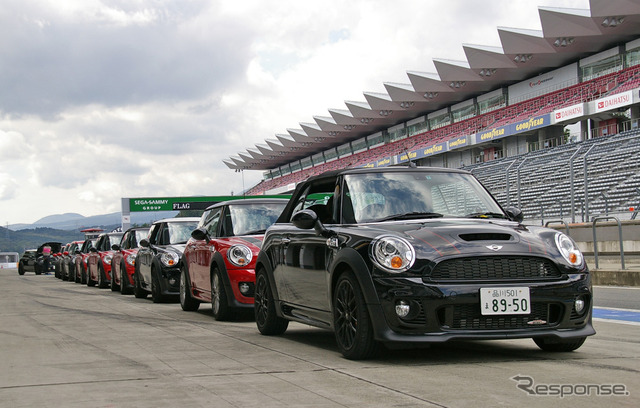 24日に開催されたMINIジョンクーパーワークス試乗会の様子