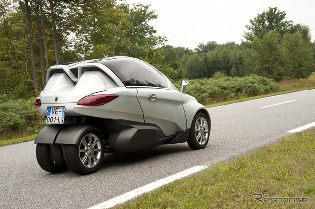 PSA(プジョーシトロエン）のEVコンセプトカー、VELV