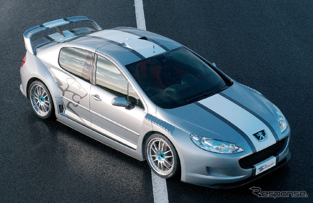 【ジュネーブモーターショー'04出品車】プジョー『407シルエット』---クーペだっ!