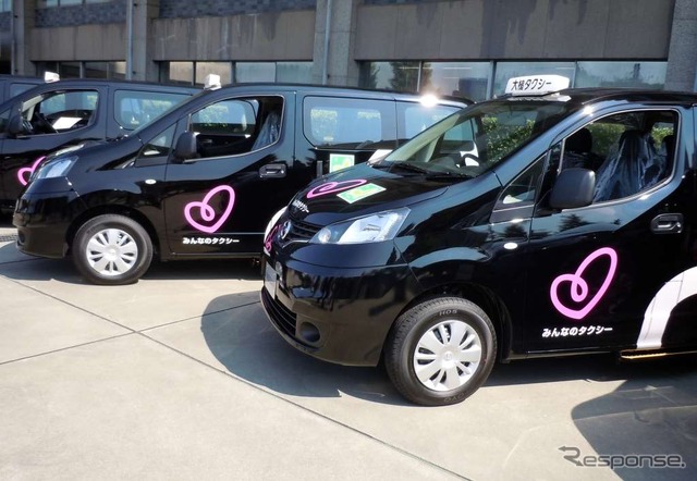 日産・NV200バネットタクシー