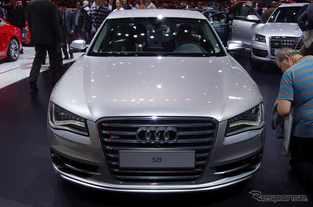 アウディ S8(フランクフルトモーターショー11)