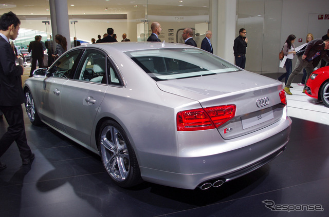 アウディ S8(フランクフルトモーターショー11)
