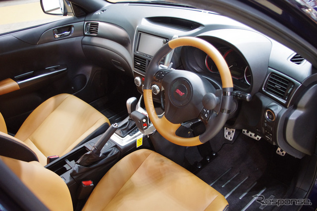 スバル インプレッサ WRX STI A-Line 運転補助装置装着車