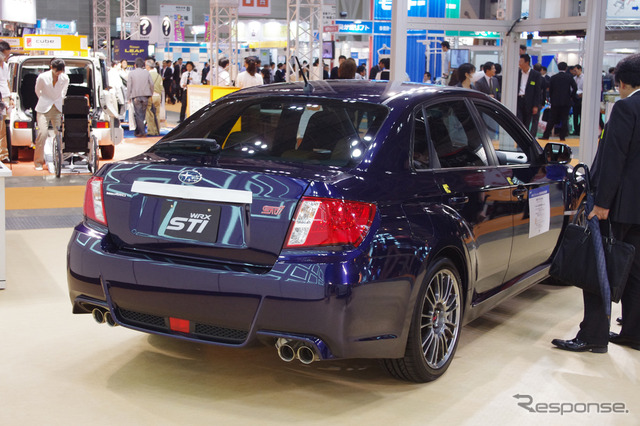 スバル インプレッサ WRX STI A-Line 運転補助装置装着車