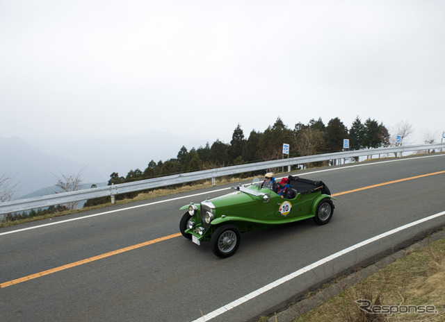 スポーツクラシックカーが1200kmを走破 10月8-11日