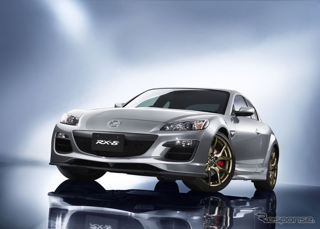 マツダはRX-8の生産を12年6月で終了すると発表（写真：最後の特別仕様車 SPIRIT R）